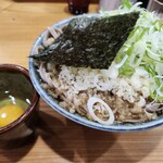 手打 入福 - 入福そば(温)卵別皿