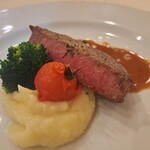 Laugh Full's - 和牛ロースのソテー