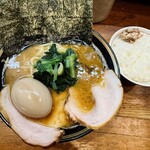 ラーメン 末廣家 - 