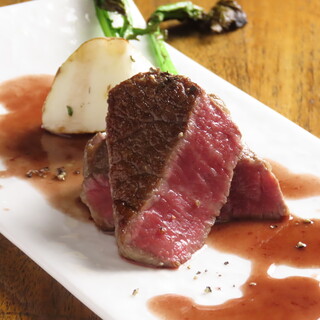 シェフの自由な発想から生まれる旬食材を使った珠玉のコース