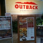 OUTBACK STEAKHOUSE - 入り口に置かれているメニュー！ここだけは、日本的かも．．．