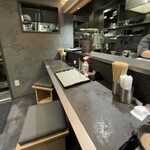 鶏soba 座銀 - カウンタ〜⁽⁽ૢ(⁎❝ົཽω❝ົཽ⁎)✧