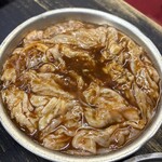 ホルモン・ステーキ・スタミナ料理 福富 - とんちゃん。甘めのタレとよく合います