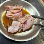 ホルモン・ステーキ・スタミナ料理 福富 - チクワ。豚の血管？あっさりとした味と食感が美味しいです