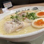 鶏白湯らーめん 鶏神 - 