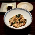 多仁本 - ひつまぶし。
      お食事も最初から豪華(^^)