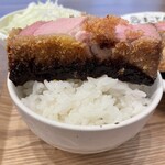 厚切りレアとんかつ まことん - 