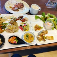 リラッサ - 北海道フェアより凝った料理多かったです