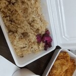 お持ち帰り専門店 から揚げのたっちゃん - 