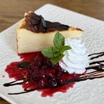 カフェ・ド・ランチ - バスクチーズケーキ