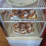 浪花堂 - 冷蔵庫 和菓子やさんのシュークリーム