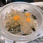 創作料理と宝石鍋しゃぶしゃぶ 宝泉 - アオサの入った宝石鍋