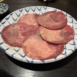 焼肉 まる屋 - 