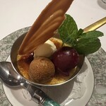 サラマンジェ ドゥ カジノ - 