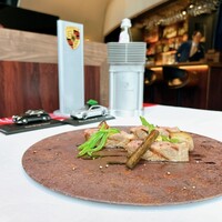 ザ モメンタム バイ ポルシェ - 