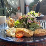 ブルートズ・カフェ - 