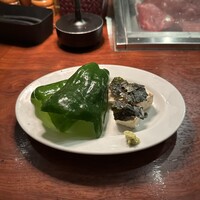 カルネジーオ イースト - 