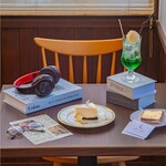 Moonlight COFFEE STAND - 