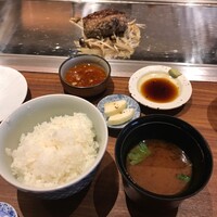 くずし鉄板 あばぐら 神田店 - 