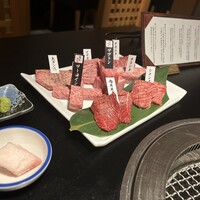 焼肉専科 肉の切り方 日本橋本店 - 