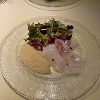Hamburg Conel - 前菜のタイのカルパッチョ