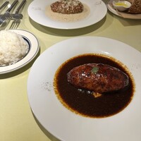 Hamburg Conel - デミグラスソースハンバーグとライス