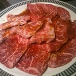 焼肉南山 - 和牛５点盛り