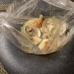 Teppan Dining L’ajitto - 魚介の包み焼き