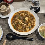 Chinese Restaurant 晴華 - 