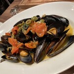 ル バー ラヴァン サンカンドゥ アザブ トウキョウ - 