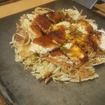 兄弟 - 肉たまそば 麺半分 チーズトッピング