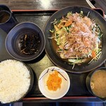 正岡 - 豚肉入り野菜炒め定食　ご飯大　780円