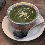 Sajilo Cafe Linden - Spinach and Chickpea Curry, Turmeric Rice, Small Side Dish, Iced Coffee – JPY 2,480