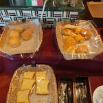 レストラン ヴァロリス - パン