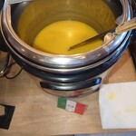 レストラン ヴァロリス - コーンスープ