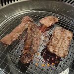 肉と鍋 さとり - 