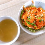 カトリ・キッチン - いつものスープとサラダ