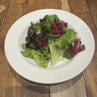 Bistro Buzz 赤坂 - 