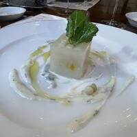 ル・リュタン 磯谷 - 