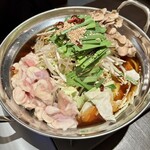 本格水炊きと博多もつ鍋 地鶏と九州料理 居酒屋 鳥邸 - 