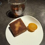 イナカーザ - フレッシュ感残る金柑のコンポート
      醤油　フィナンシェ