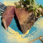 イナカーザ - スマガツオ　切ったところ