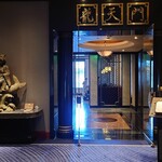 龍天門 - お店入口