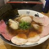 広島牡蠣と和牛ラーメン 衝青天