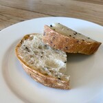 リトルネスト - 自家製パン