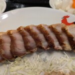 蘇哥清湯腩 - パリパリ皮つき豚バラ肉のロースト定食1260円