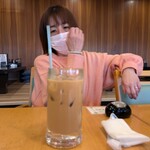 蘇哥清湯腩 - アイスウーロン茶420円
