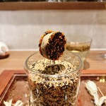 ラチュレ - 胡麻のチュイル