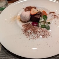 トラットリア イル レガーロ - 