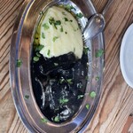 ノストラーノ - 甲イカのスミ煮、新ジャガピューレ添え